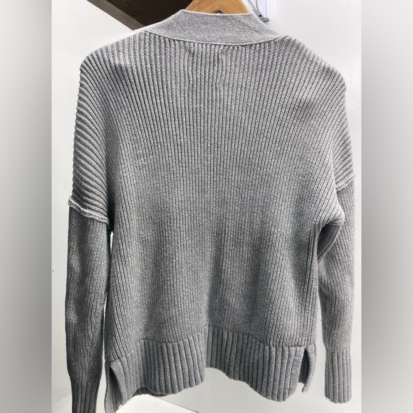 Abercrombie & Fitch Women's Gray Cardigan - Picture 2 of 3